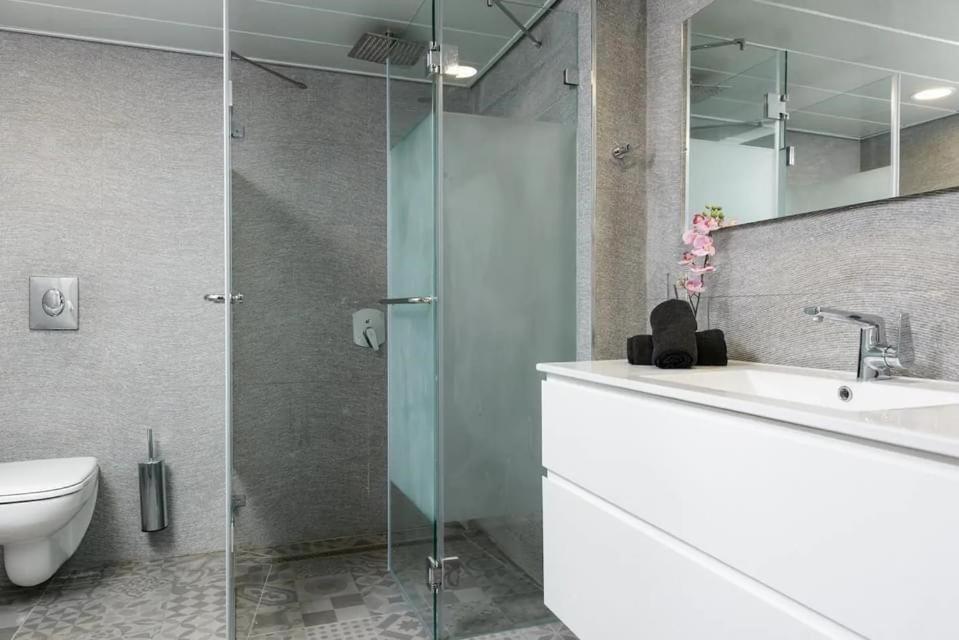 Garden Luxury Apartment By Nimi Group Tel Aviv Exterior photo